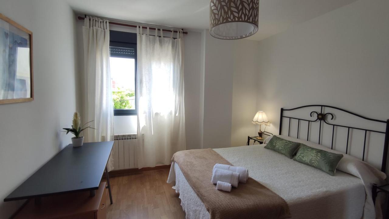 Apartamento La Emisora Ponferrada Zimmer foto